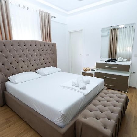 Romina Apartment Berat Eksteriør billede